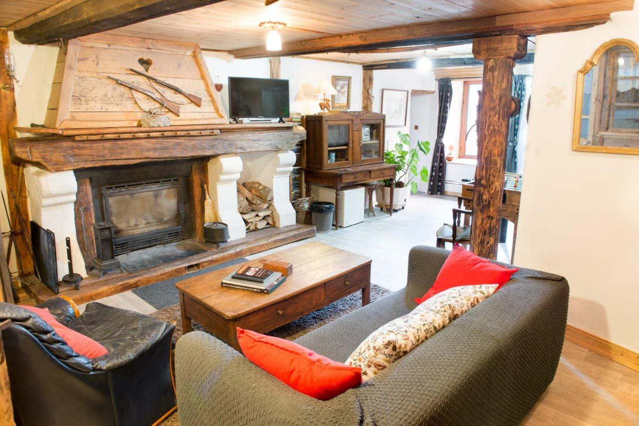Chalet Bois D'Antan Bed & Breakfast Sainte-Foy-Tarentaise Exterior photo